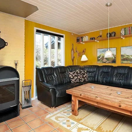 Three-bedroom Holiday In Henne 9 Henne Strand