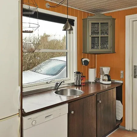 Three-bedroom Holiday In Henne 9 Henne Strand
